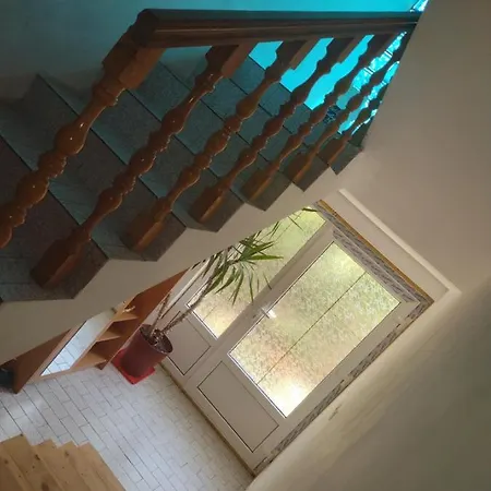 Evelin Sobe Проживание в семье *