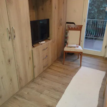 Evelin Sobe Бачка-Топола