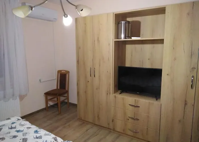 Evelin Sobe Backa Topola